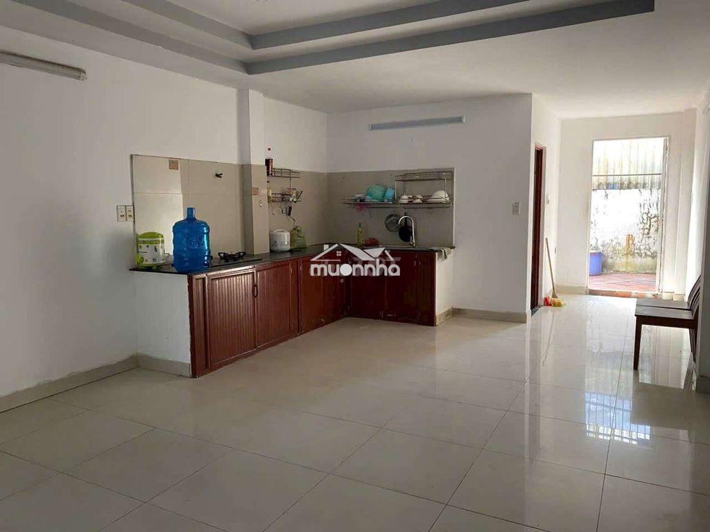 Cần cho thuê nhà pđht  gần chợ cầu. dt 4 x20.1 trệt 1 lửng 5pn 4ws  - Ảnh 4