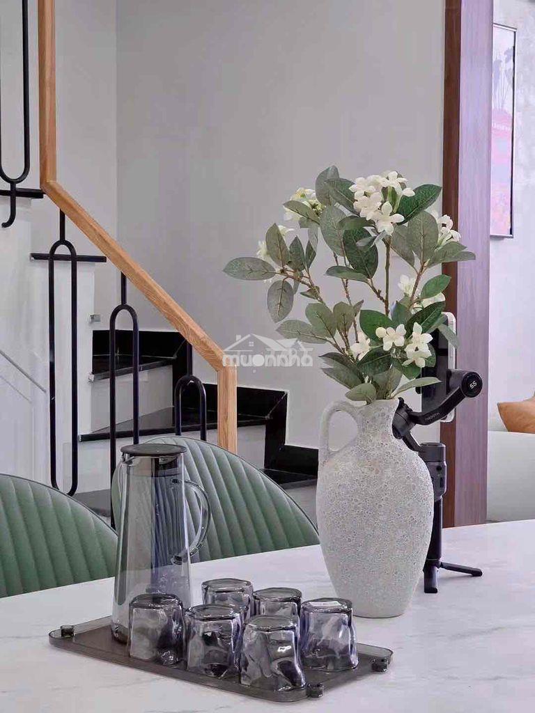 Tìm chủ mới cho căn nhà đẹp đường  nguyễn tiểu la,p8,q10.giá 4tỷ870.ss - Ảnh 3