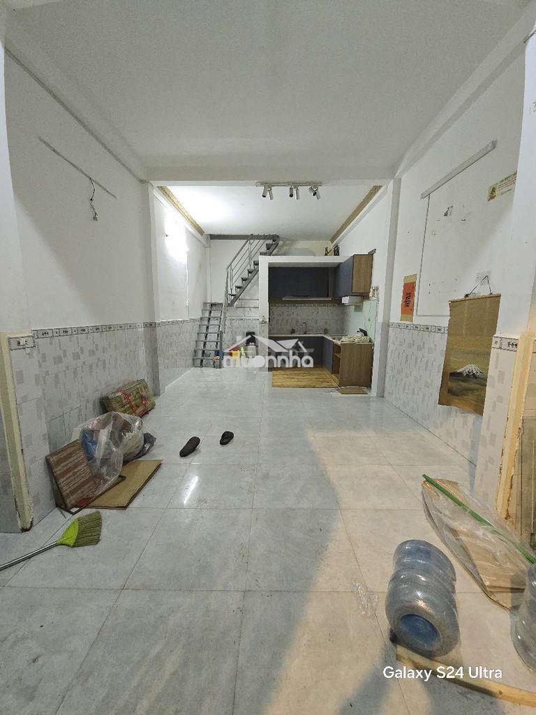 💥 Nhà trệt+lầu gần gò xoài hẻm rộng 6m giá chỉ 6tr /tháng - Ảnh 4