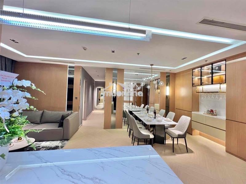 Cho thuê vinhomes nhà đẹp mới, sạch sẽ view sông công viên mát mẻ