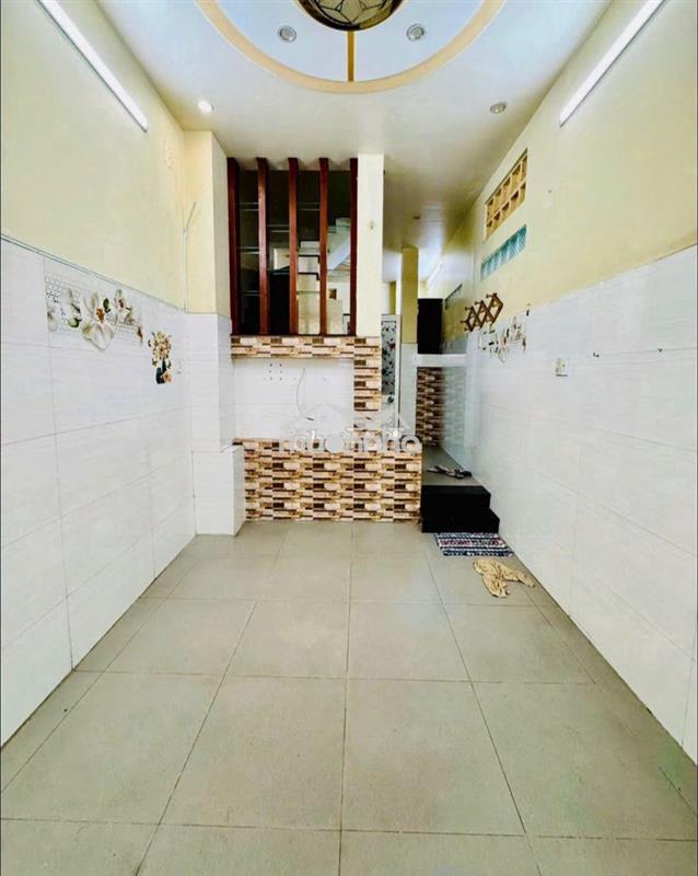 Bán nhà quận 6 cạnh cv bà hom hẻm xe hơi 3 tầng 3.3x11m, 3.xx tỷ tl