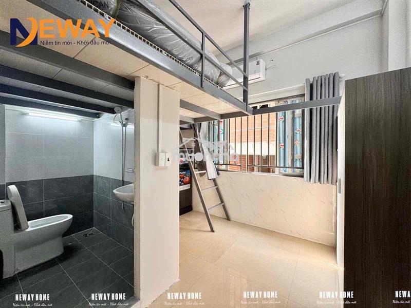 Căn hộ có gác cửa sổ trời full nội thất gần nhà thờ nam hải, parc mall