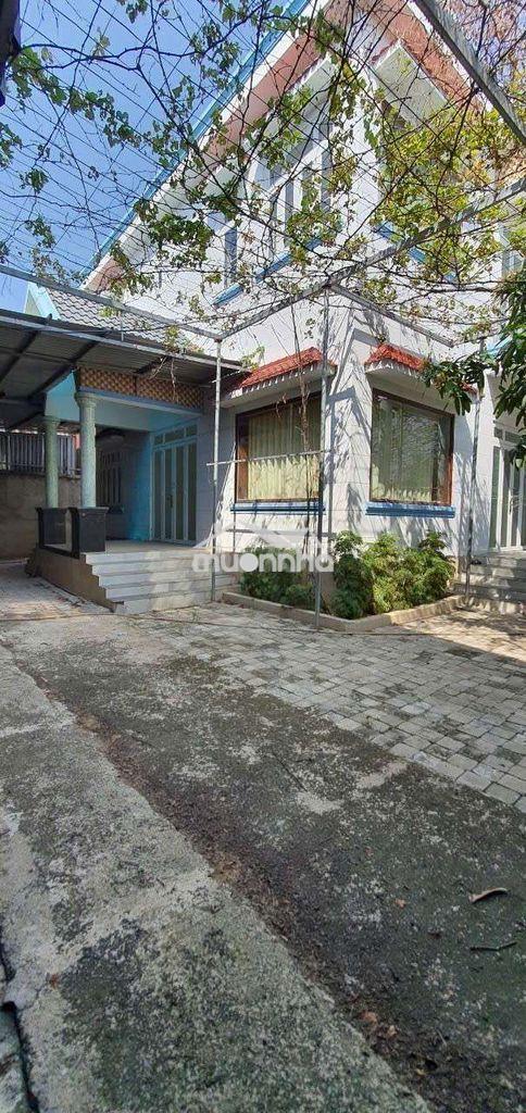 🔷 Cho thuê nhà nguyên căn 4pn – full nội thất gần vinhomes quận 9