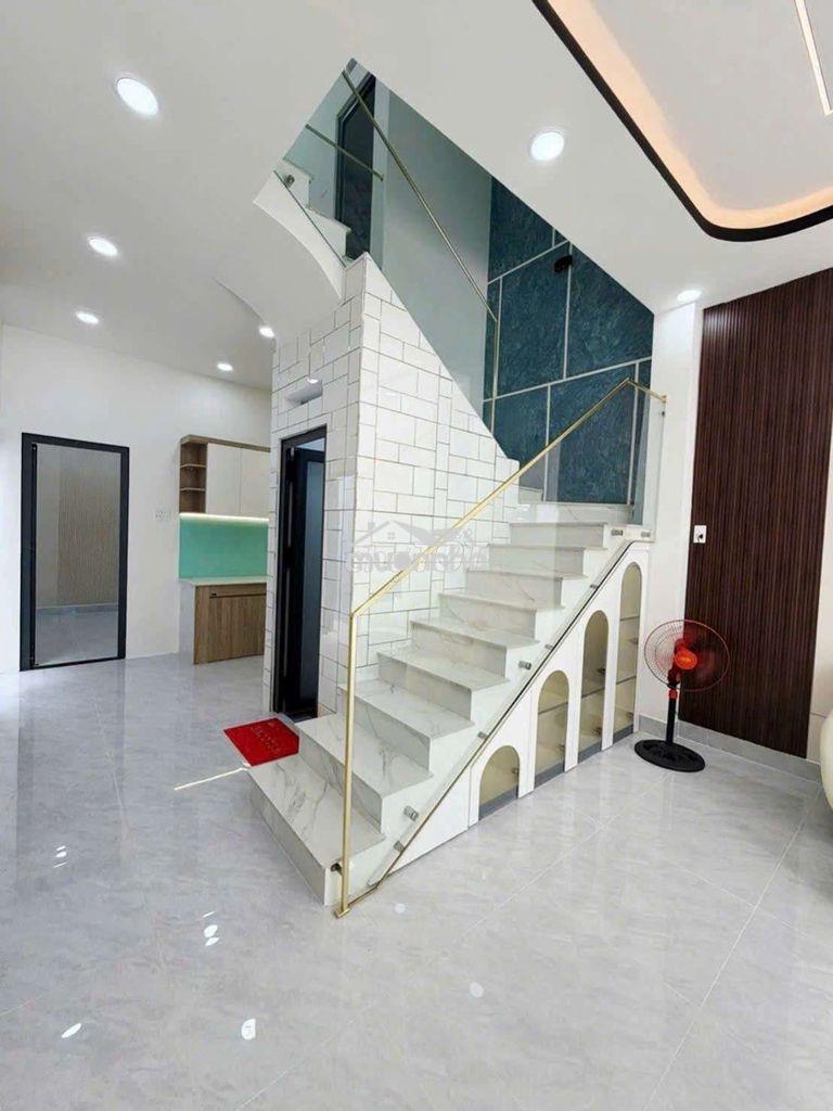 Bà hom quận 6, có phòng ngủ dưới trệt. 4mx11.5m. nở hậu. chỉ 4.8 tỷ tl - Ảnh 3