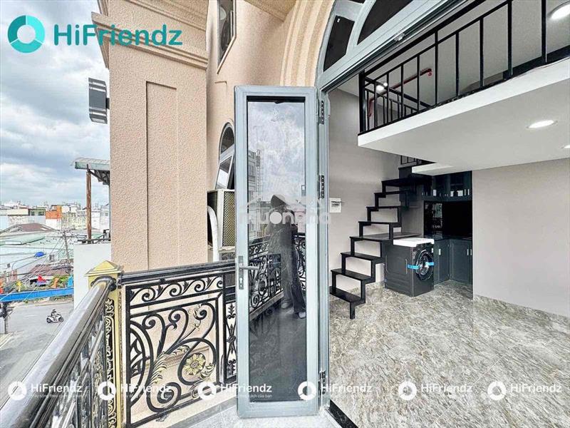 Duplex ban công mới 100%