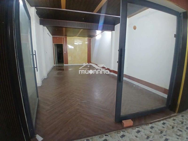 👍 Cho thuê nhà dt 90m2- 2 tầng- 2 pn- hxh phạm văn bạch- p15- tân bình