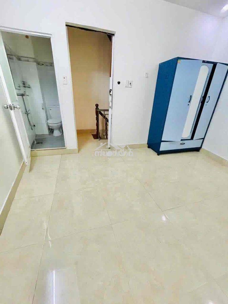 Cho thuê nhà 4 lầu 3pn 4wc hẻm xe tải nguyễn văn công gần đh gia định - Ảnh 3