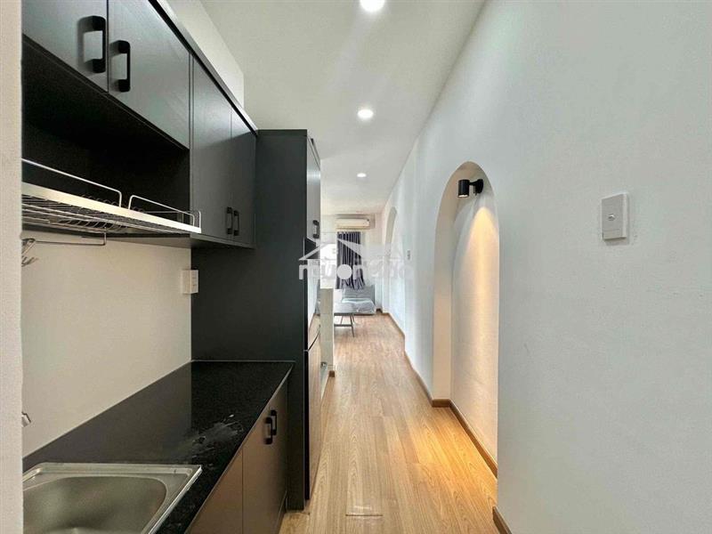 Căn hộ full nội thất mới khang trương, quận 3