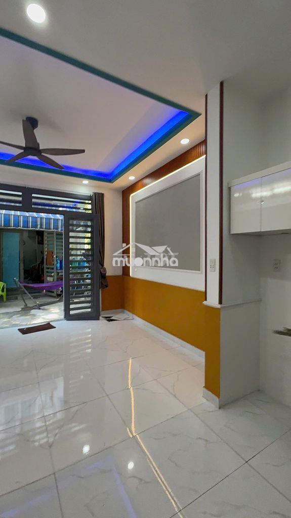 Chủ vỡ nợ cờ bạc bán tháo căn nhà 4x9 giá 585tr - Ảnh 4