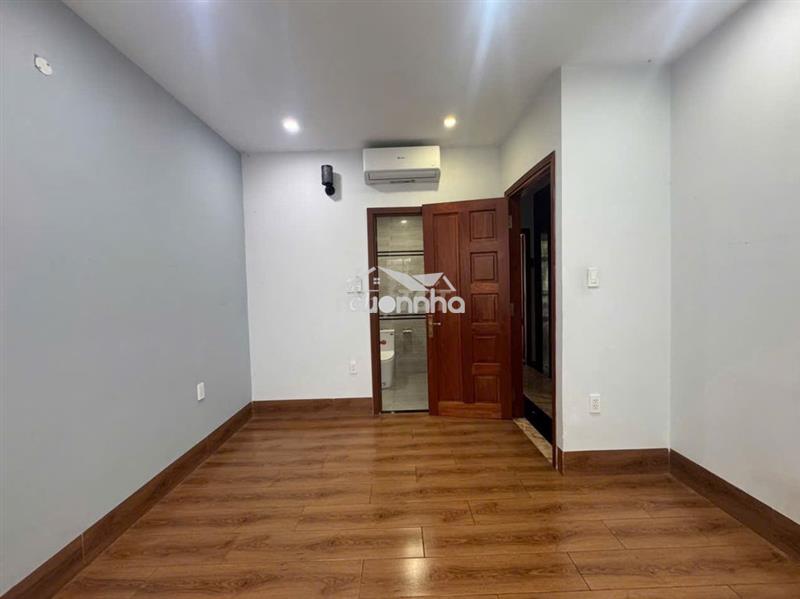 Văn phòng mini 20m2 kđt vạn phúc - giá  chỉ 4.5 triệu/tháng!