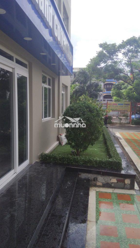 Chủ nhà cần bán căn hộ shophouse giai việt tầng trệt, 