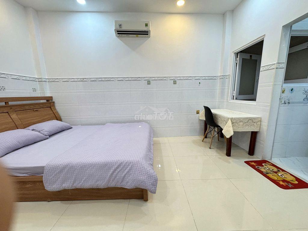 Trống sẵn phòng studio cửa sổ full nội thất giá chỉ 4tr - Ảnh 2