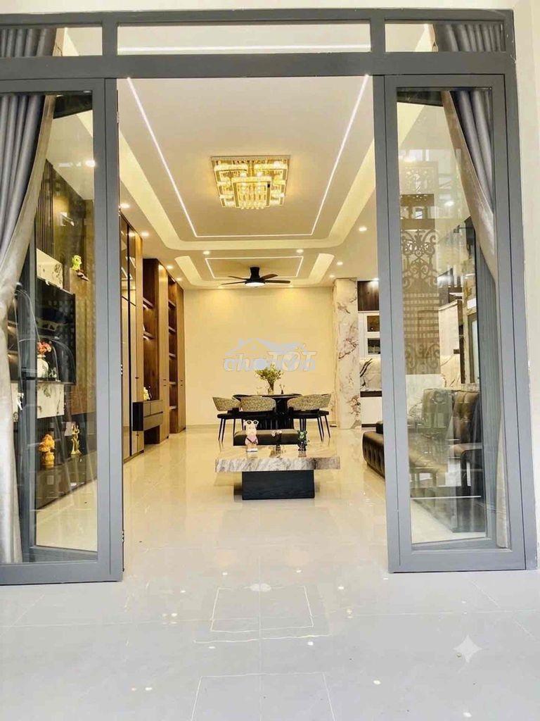 Ngay phan anh  ‘  77 m 3 tầng 7 x 12 m gia 7 t tỏi xíu ‘  khách đi  xe - Ảnh 4