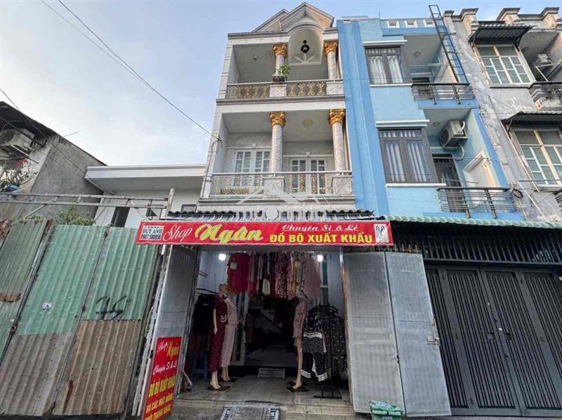 Cho thuê nhà nguyên căn gần chợ bệnh viện công viên q12