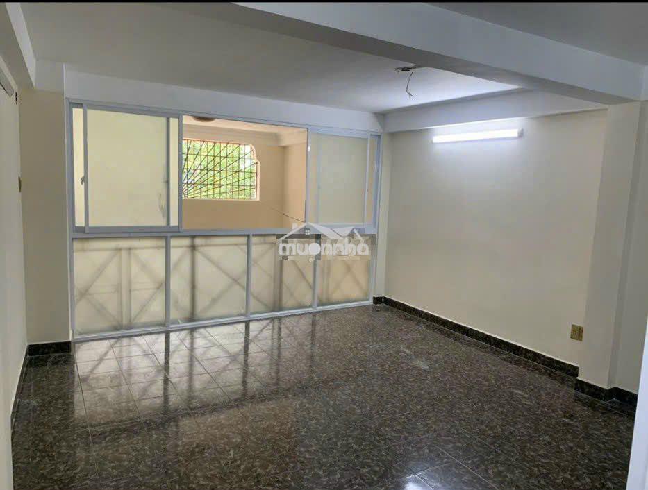 4.5x15m, nhà nguyên căn hxh hà tôn quyền,  3 lầu, 3pn 3wc - Ảnh 4
