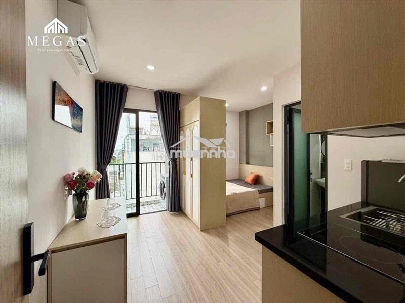 Cho thuê căn hộ tách bếp- bancol- full nội thất- t10/2026