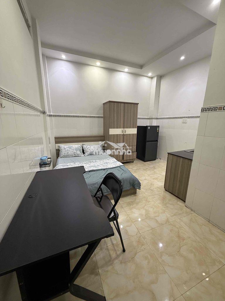 Phòng cửa sổ lớn full nội thất 25m2 khánh hội quận 4 - Ảnh 2
