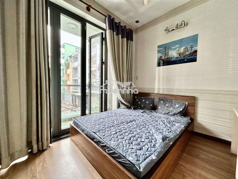 Thành thái_cửa sổ lớn_bancol thoáng_fullnt_phòng mới_ko chung chủ_chốt
