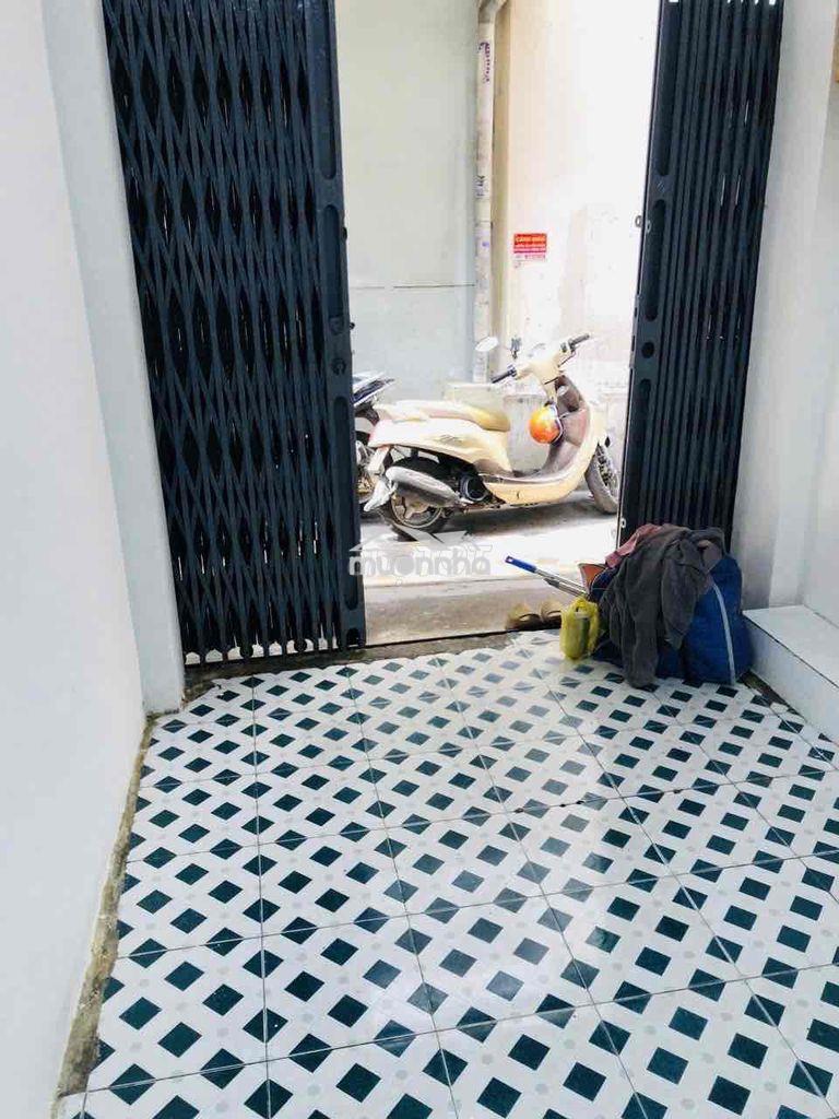 Cho thuê nhà trần phú quận 5 21m2 2 tầng chỉ 6 triệu 5 - Ảnh 3