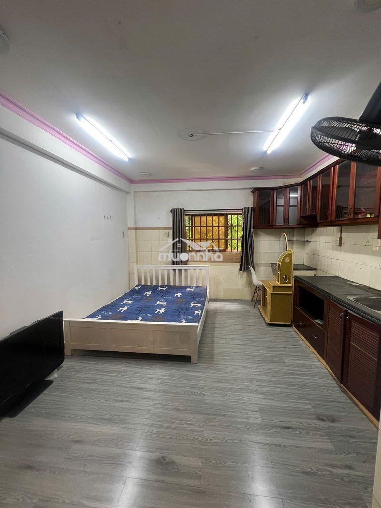 Cho thuê phòng, ngay tòa nhà viettel, vòng xoay dân chủ, chỉ 5tr - Ảnh 2