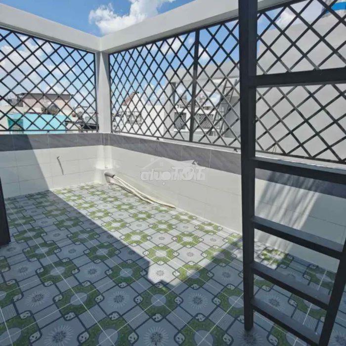 Hẻm xe tải thông, nhà 5 tầng ngay ngã tư 4 xã, 5pn, 5wc - Ảnh 4