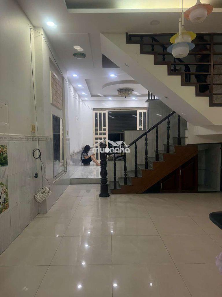 Chú 5 ở gần phạm văn đồng muốn cho thuê nhà 80m | hẻm xe tải - Ảnh 2