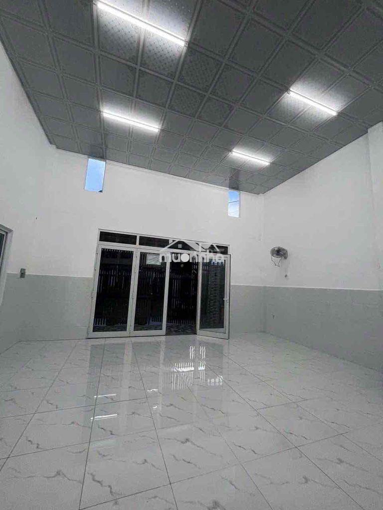 Kho xưởng bà điểm gần an sương chợ cây me - Ảnh 3