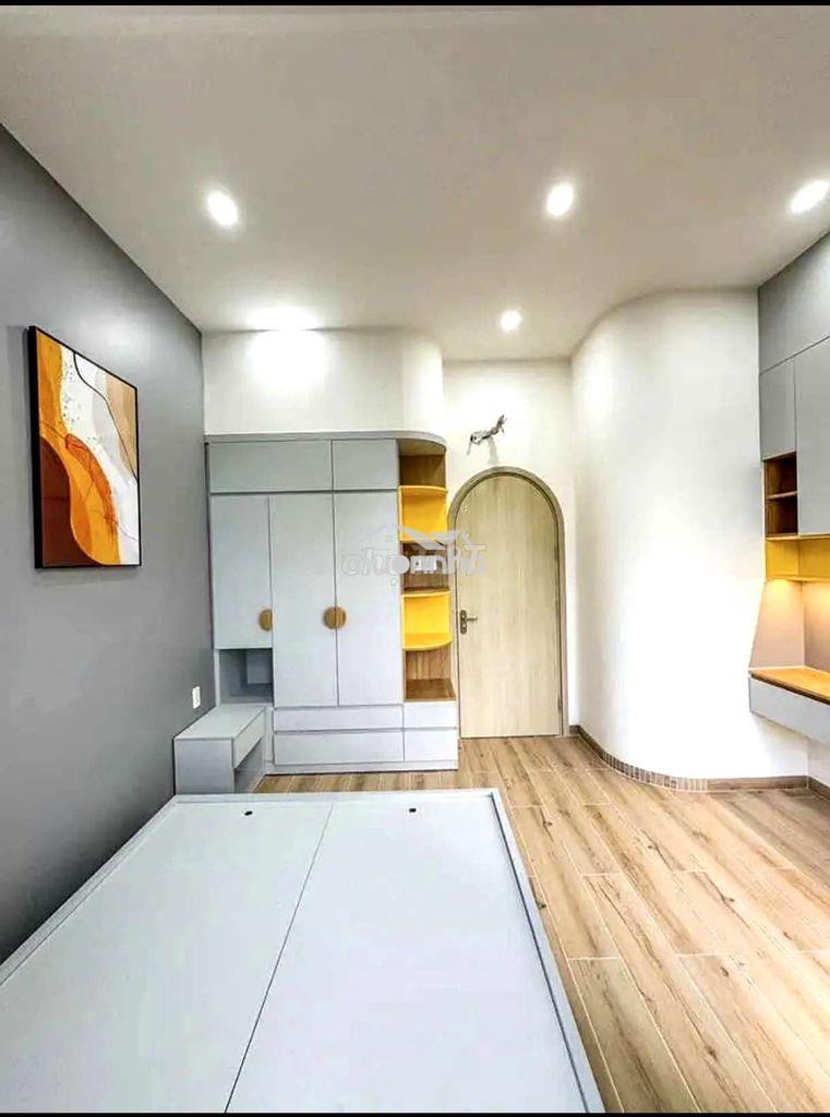 Nhà khu tên lửa, 5 phòng ngủ, diện tích 68m², hẻm xe hơi 8m - Ảnh 4