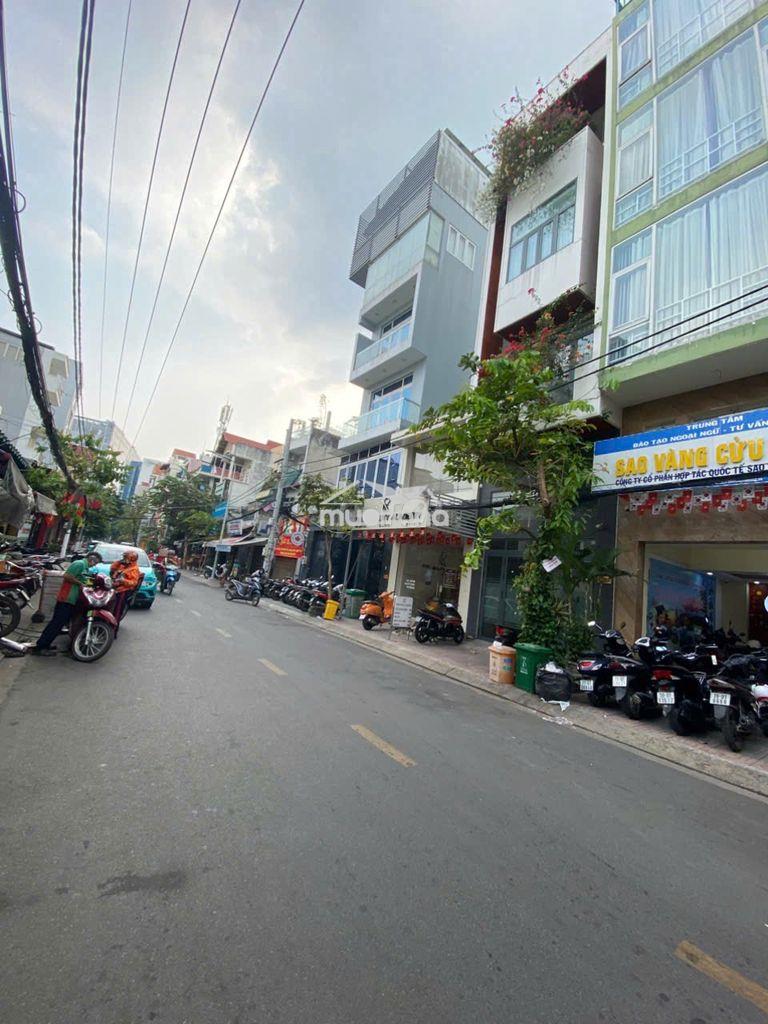 Cho thuê nhà hẻm 5m lạc long quân 6x12 2 tầng giá  12tr hẻm xe hơi
