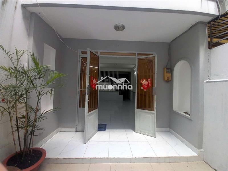 Nhà nguyên căn 4x15 1lau 2pn 2wc ngay kcx tân thuận q7