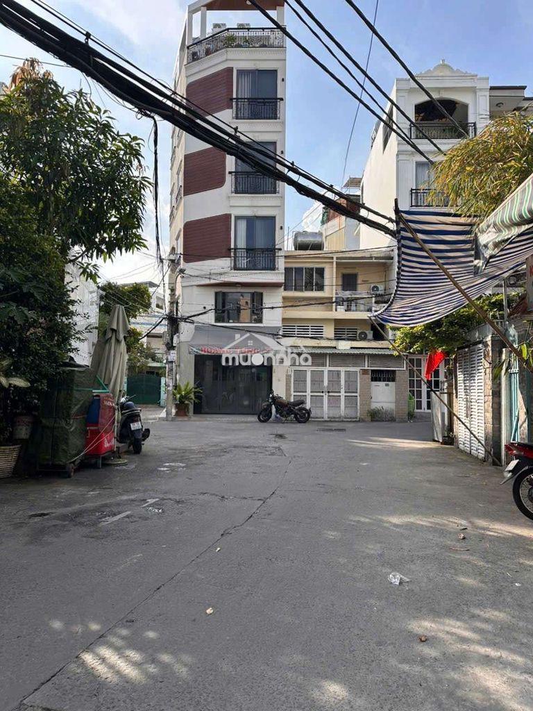 Nhà ngay chợ cây quéo - bình thạnh - cấp 4, sân xe rộng, 4pn