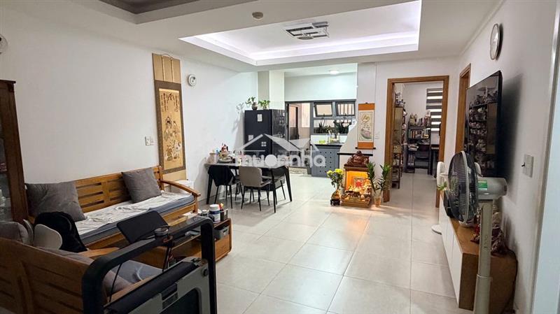 Cần cho thuê căn hộ cao ốc h2, 2pn, nhà đẹp, full nt, ở ngay